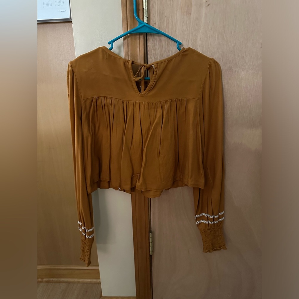Arizona long sleeve cropped blouse